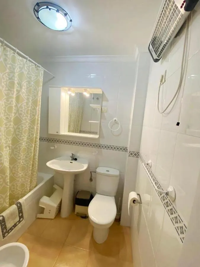 Acogedor Apartamento Playa Torrecilla Нерха 0*,  Испания